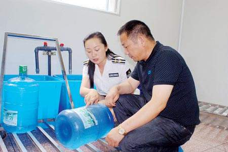 陇西县市场监督管理局开展瓶 桶 装饮用水专项整治行动